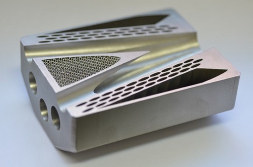 金属プロトタイプ印刷のための 3D 印刷サービスを焼結させる選択的なレーザー
