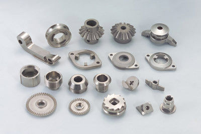 機械部品 CNC によって機械で造られるプロトタイプ、真鍮 CNC の旋盤の回転機械