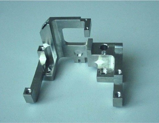 機械で造る高い硬度 CNC の金属顧客用アルミニウム CNC の機械化