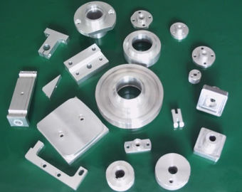 中国 機械で造る精密CNCの金属機械自動車プロトタイプ製作サービス 工場